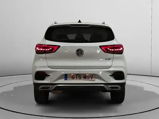 Usado MG ZS Luxury 106 CV (77 kW) 2024 Blanco SUV
