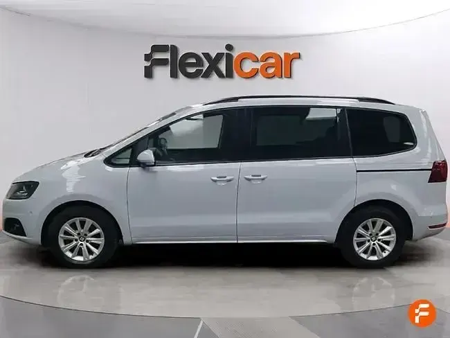 Usado Seat Alhambra Style 150 CV (110 kW) 2022 Gris / plata Monovolumen