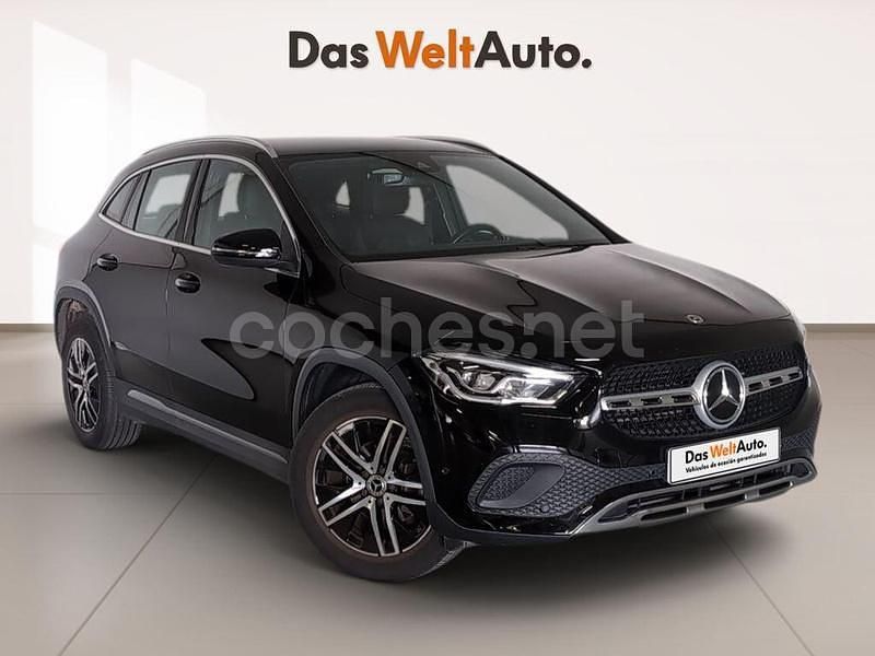 Negro Usado 2022 Mercedes GLA180 SUV | 33.900 € (Precio justo) - Imagen 1/4