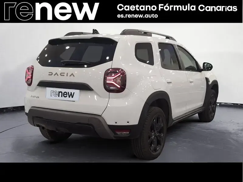 Begagnad Dacia Duster Extreme 100 HK (73 kW) 2023 Vit SUV