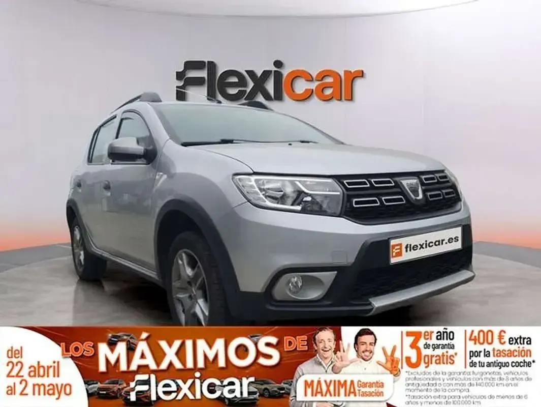 Usado Dacia Sandero Essentiel 90 HP (66 kW) 2019 Citadino