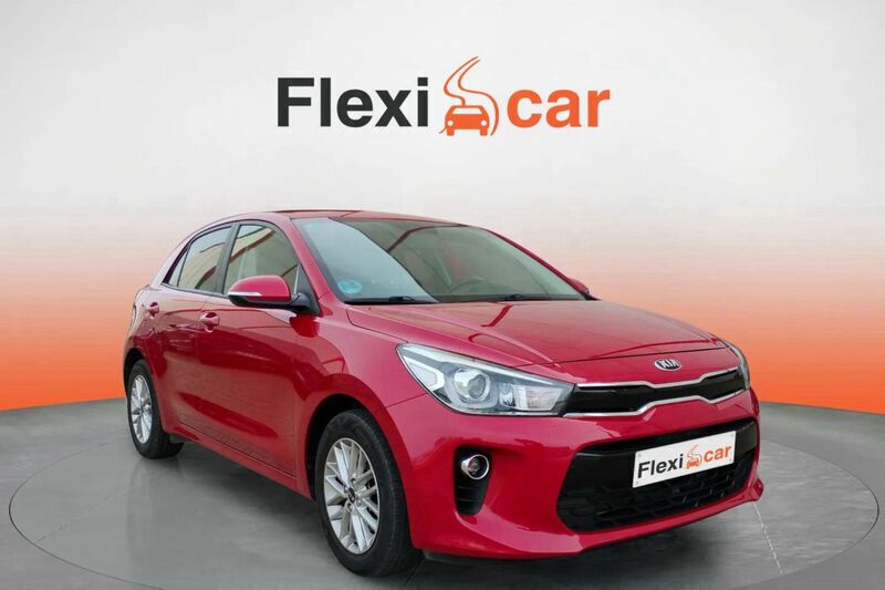 Rojo Usado 2019 Kia Rio Berlina | 10.190 € (Buen precio) - Imagen 1/4