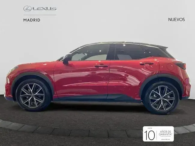 Nuevo Lexus LBX 136 CV (100 kW) 2026 Rojo SUV