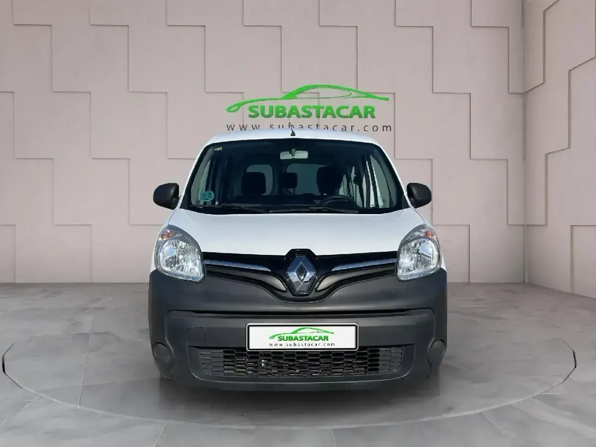 Usado Renault Kangoo 75 CV (55 kW) 2019 Blanco Monovolumen