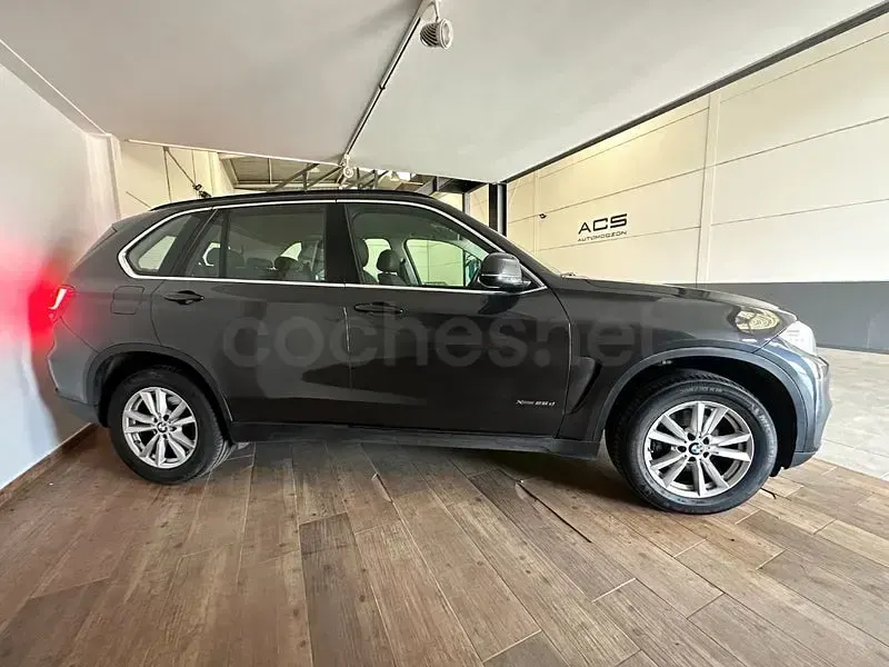 Usado BMW X5 Comfort Edition 231 CV (169 kW) 2017 Negro SUV