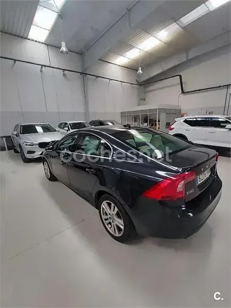 Usado Volvo S60 Summum 136 CV (100 kW) 2012 Verde Berlina