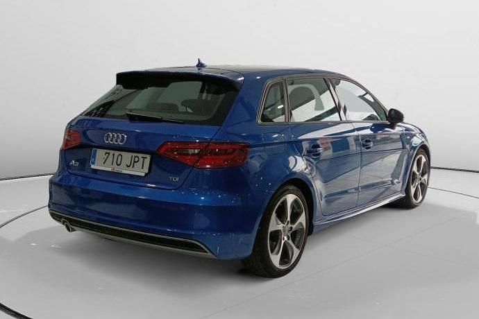 Usado Audi A3 Ambition 110 CV (80 kW) 2016