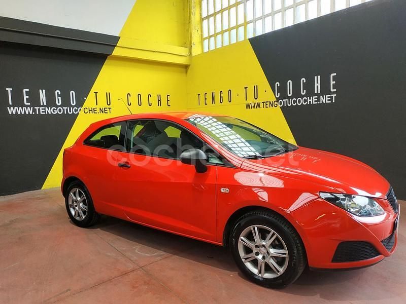 Rojo Usado 2008 Seat Ibiza Berlina | 6980 € (Precio justo) - Imagen 1/4