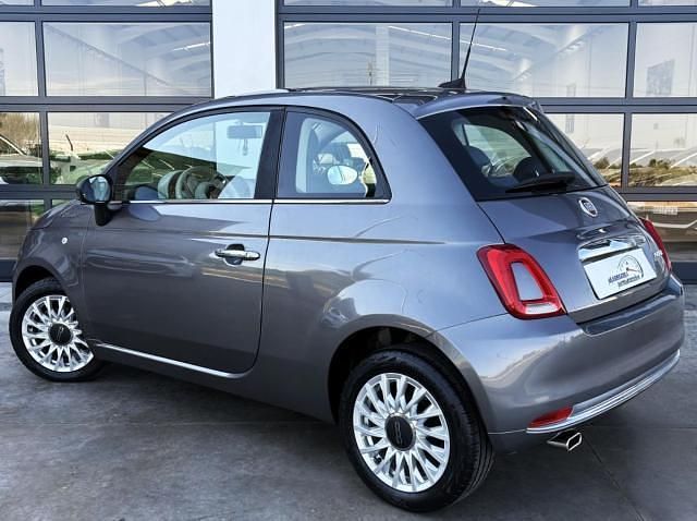 Usado Fiat 500 Dolcevita 71 CV (52 kW) 2022 Gris Utilitario