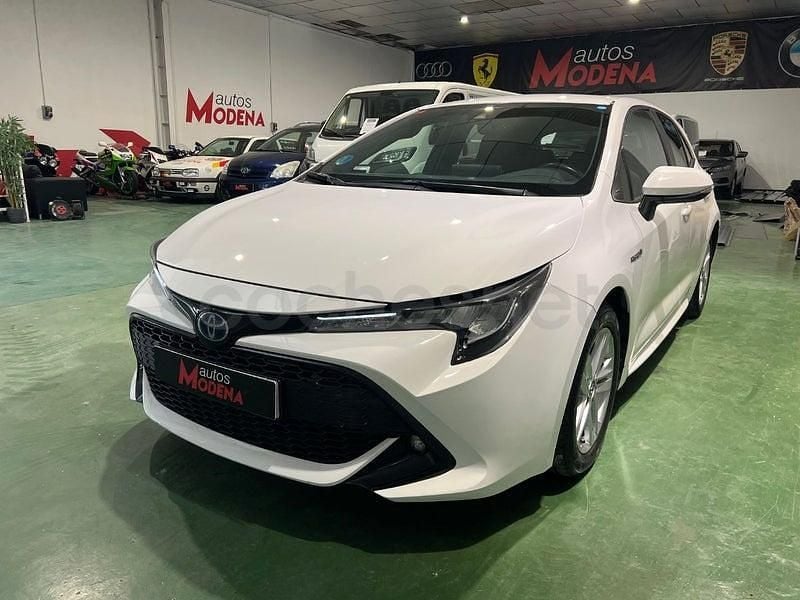 Usado Toyota Corolla Active 122 CV (89 kW) 2019 Blanco Berlina