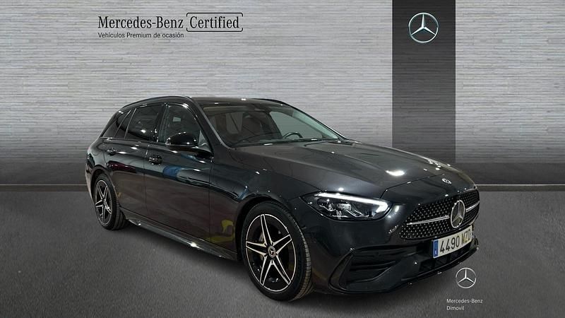 Usado Mercedes C220 AMG line 200 CV (147 kW) 2025 Gris grafito Familiar