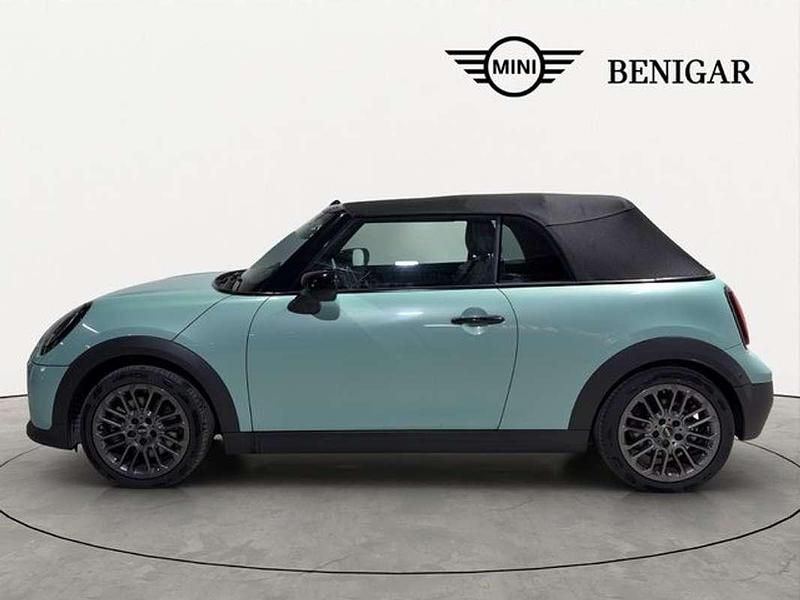 Usado Mini Cooper Cabriolet Classic 163 CV (119 kW) 2025 Verde Descapotable