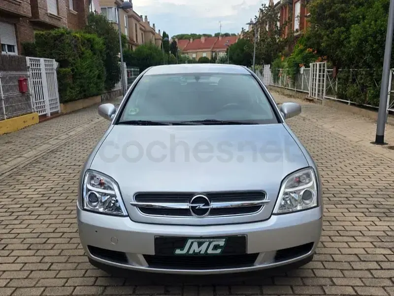 Usado Opel Vectra Comfort 122 CV (89 kW) 2005 Beige Berlina