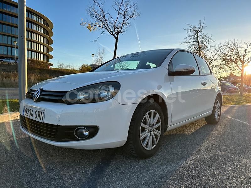 Blanco Usado 2010 VW Golf VI Advance Utilitario | 4900 € (Un poco caro) - Imagen 1/4