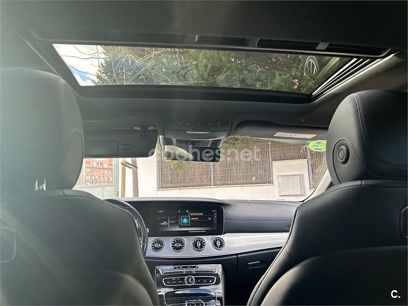 Usado Mercedes CLS300 245 CV (180 kW) 2019 Negro Berlina