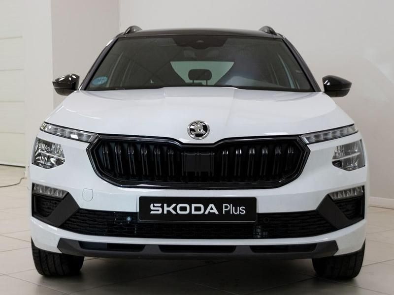 Usado Skoda Kamiq 115 CV (84 kW) 2024 Blanco SUV