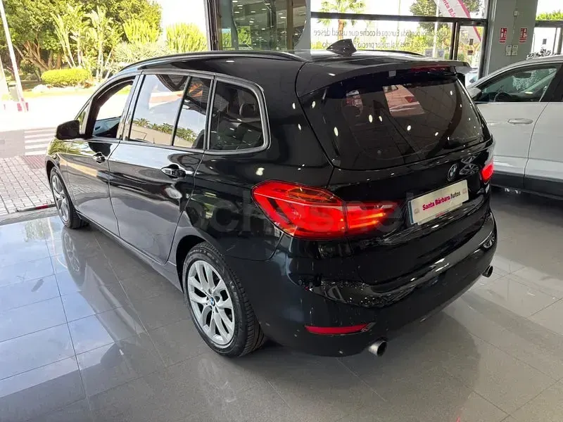 Usado BMW 220 190 CV (139 kW) 2016 Negro Familiar