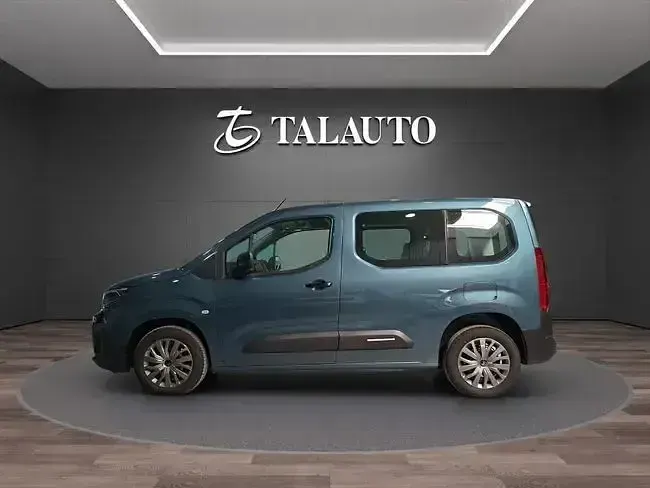 Usado Citroën Berlingo 102 CV (75 kW) 2025 Azul Monovolumen