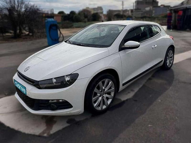 Usado VW Scirocco 141 CV (103 kW) 2011 Blanco Coupe