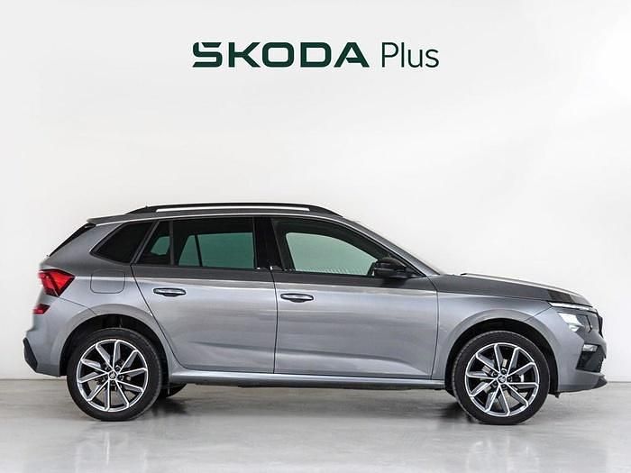 Usado Skoda Kamiq Sport 115 CV (84 kW) 2025 Gris SUV