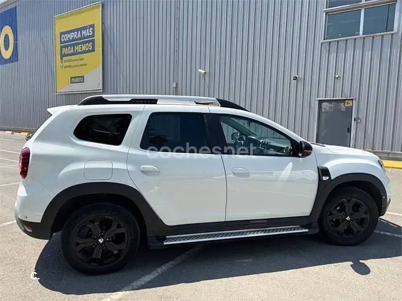 Usado Dacia Duster Extreme 150 CV (110 kW) 2022 Blanco SUV