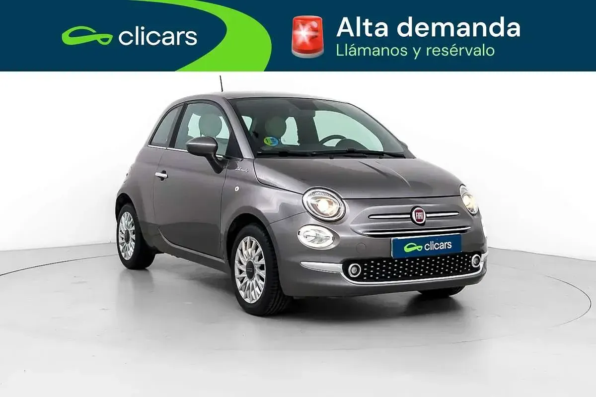 Usado Fiat 500 Dolcevita 71 CV (52 kW) 2022 Gris Utilitario