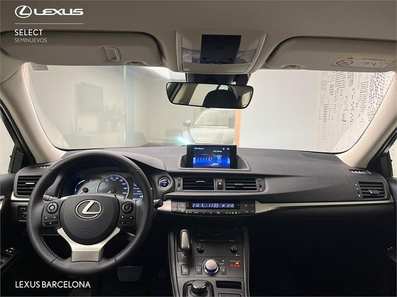 Usado Lexus CT200h Executive Line 136 CV (100 kW) 2018 Otro Monovolumen