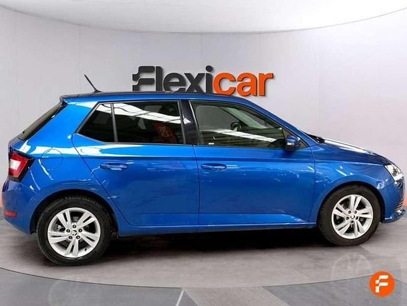 Occasion Skoda Fabia Ambition 95 PK (69 kW) 2021 Blauw Hatchback