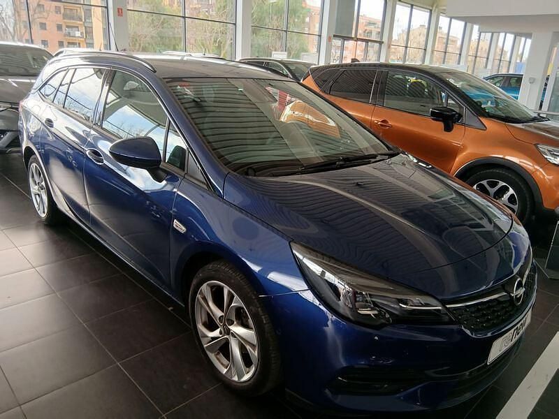 Usado Opel Astra GS Line 130 CV (95 kW) 2021 Azul Familiar