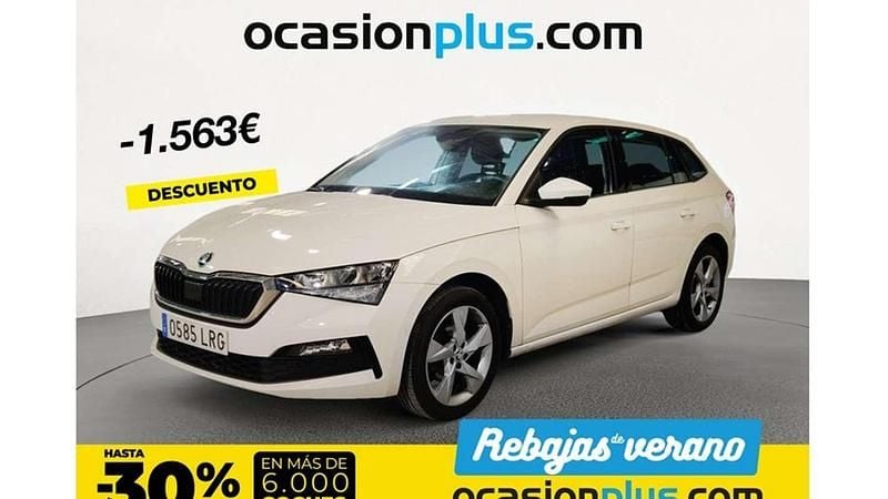 Blanco Usado 2021 Skoda Scala Ambition Utilitario | 15.273 € (Precio justo) - Imagen 1/4