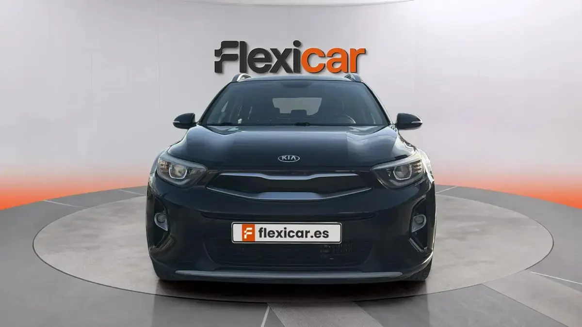 Usado Kia Stonic 110 CV (80 kW) 2018 Negro SUV