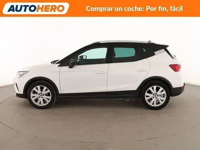 Usado Seat Arona Xperience 110 CV (80 kW) 2021 Blanco SUV
