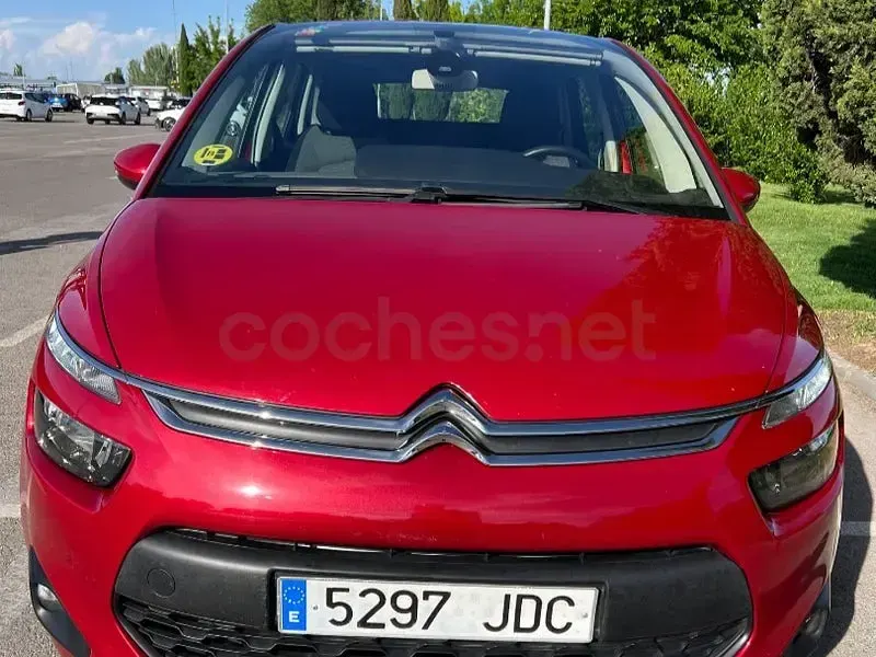Usado Citroën C4 Picasso Attraction 115 CV (84 kW) 2015 Granate Monovolumen