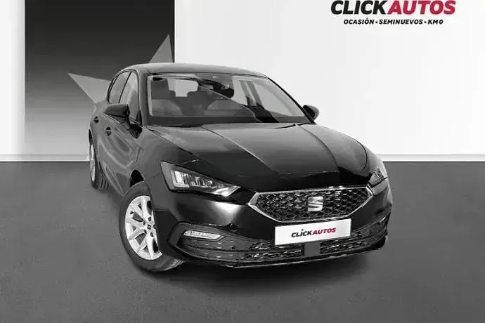 Usado Seat Leon Style 115 CV (84 kW) 2025 Blanco