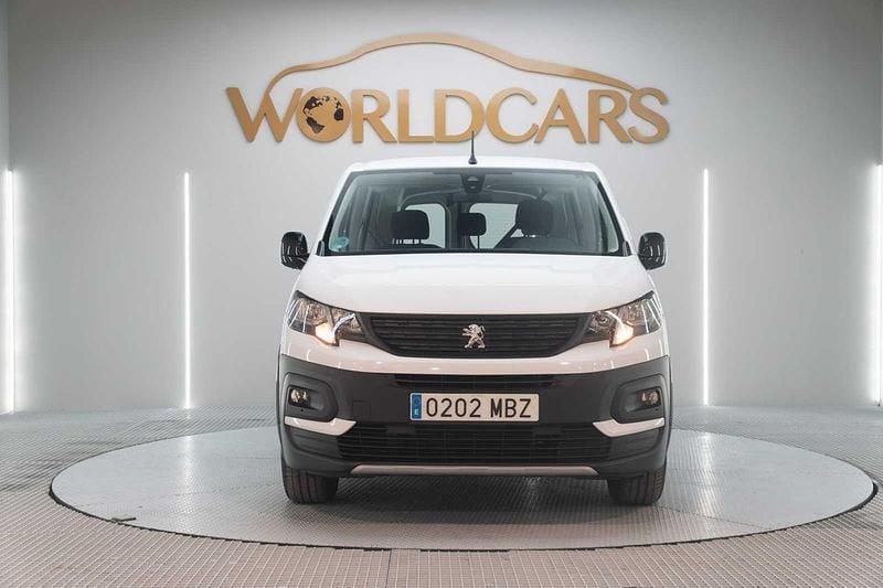 Usado Peugeot Rifter Active 103 CV (75 kW) 2022 Blanco Monovolumen