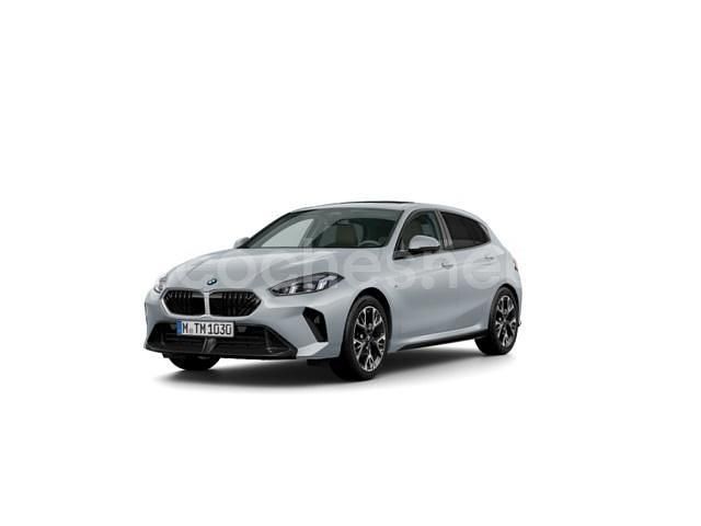 Usado BMW 120 Comfort Edition 163 CV (119 kW) 2025 Gris / plata Utilitario