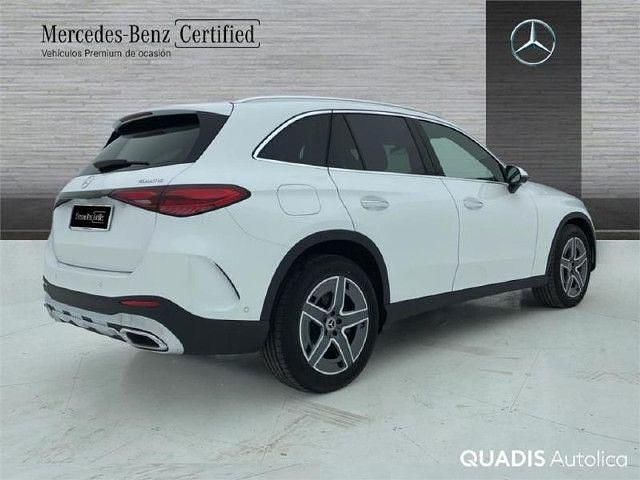 Usado Mercedes GLC300 AMG line 258 CV (189 kW) 2025 Manufaktur blanco opalita brig