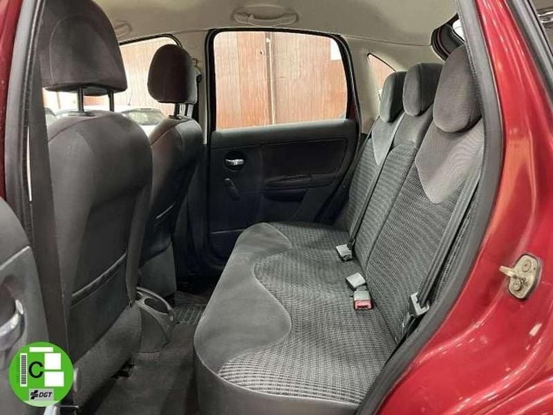 Usado Citroën C3 90 HP (66 kW) 2007 Vermelho Citadino