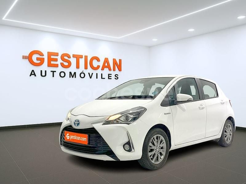 Blanco Usado 2020 Toyota Yaris Hybrid Active Berlina | 14.990 € (Buen precio) - Imagen 1/4