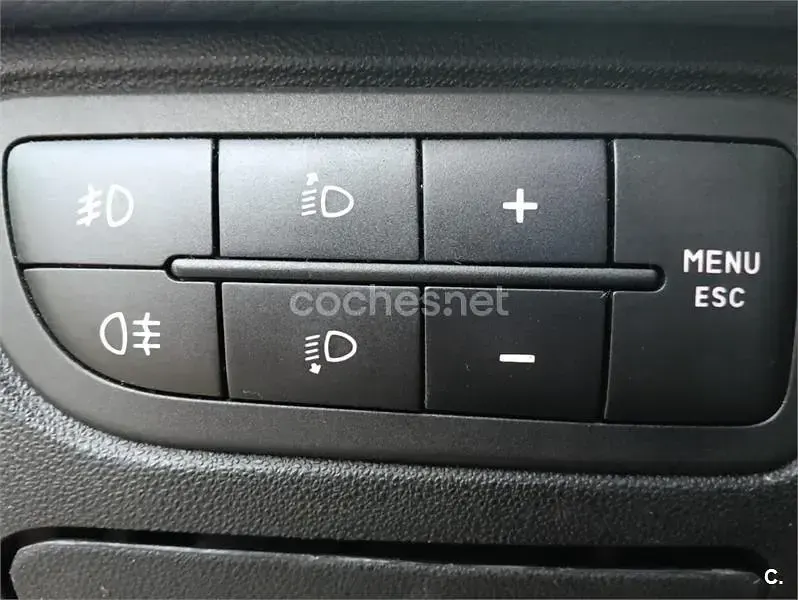 Usado Fiat Punto Evo Dynamic 90 CV (66 kW) 2010 Negro Utilitario