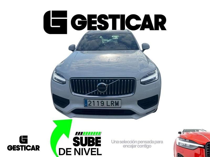 Usado Volvo XC90 Momentum 250 CV (183 kW) 2021 Blanco SUV