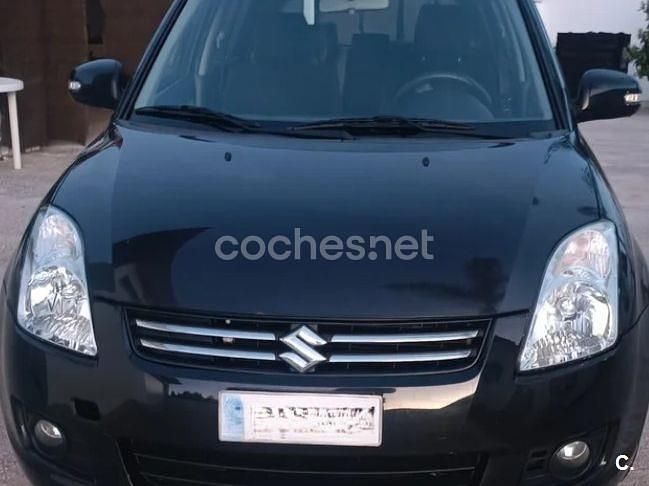 Usado Suzuki Swift GL 92 CV (67 kW) 2010 Negro Berlina