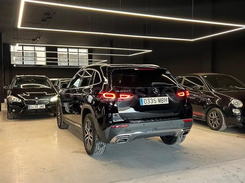 Usado Mercedes GLA200 163 CV (119 kW) 2022 Negro SUV