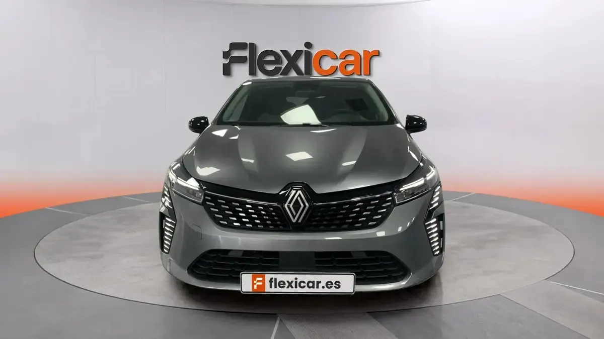 Usado Renault Clio V Evolution 143 CV (105 kW) 2025 Gris Berlina