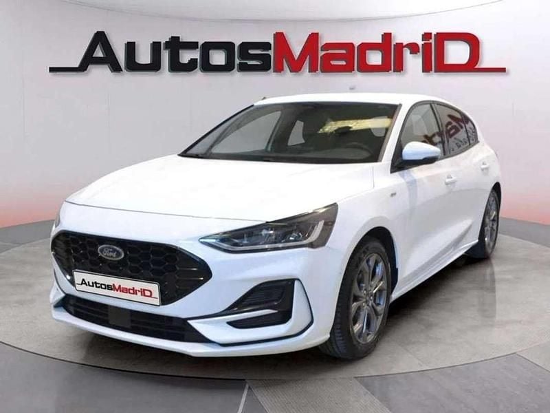 Usado Ford Focus ST-Line 126 CV (92 kW) 2022 Blanco Berlina