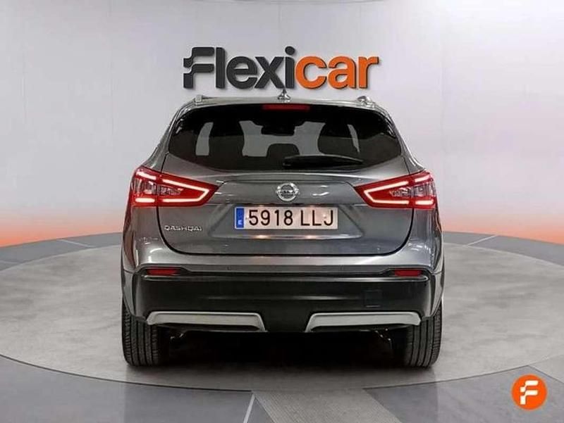 Usado Nissan Qashqai Acenta 140 CV (102 kW) 2020 Gris SUV