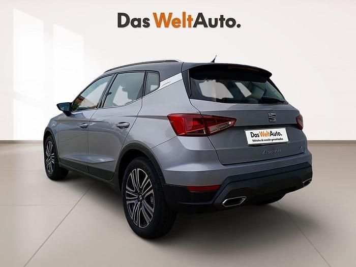 Gris plata Usado 2024 Seat Arona FR SUV | 19.290 € (Precio justo) - Imagen 1/4