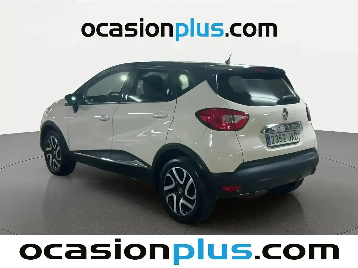 Usado Renault Captur Zen 120 CV (88 kW) 2017 Blanco SUV