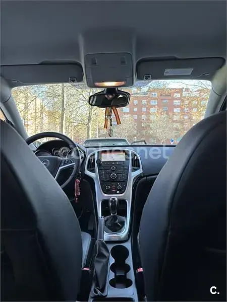Usado Opel Astra Selective 115 CV (84 kW) 2015 Blanco Berlina