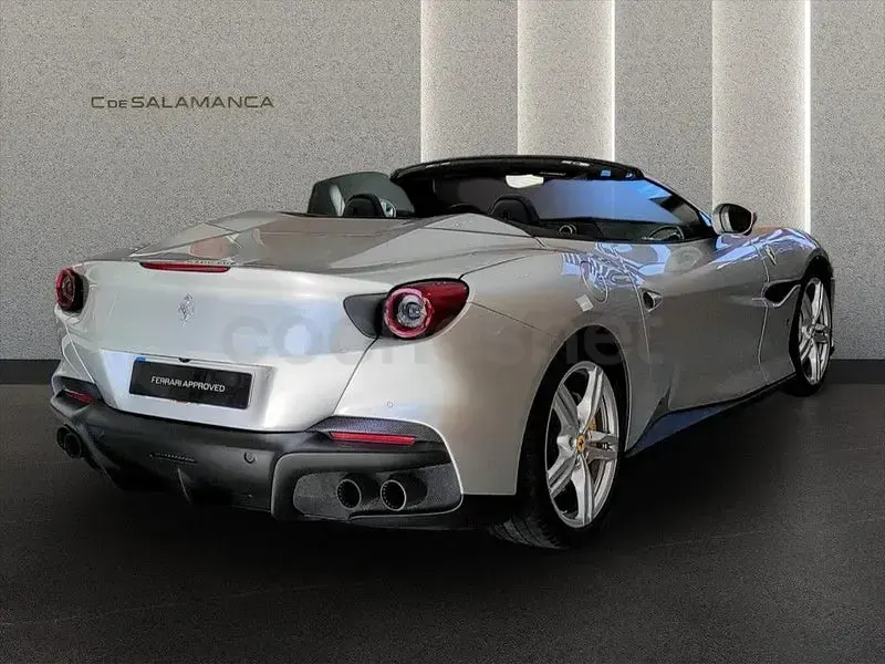 Usado Ferrari Portofino 600 CV (441 kW) 2019 Descapotable
